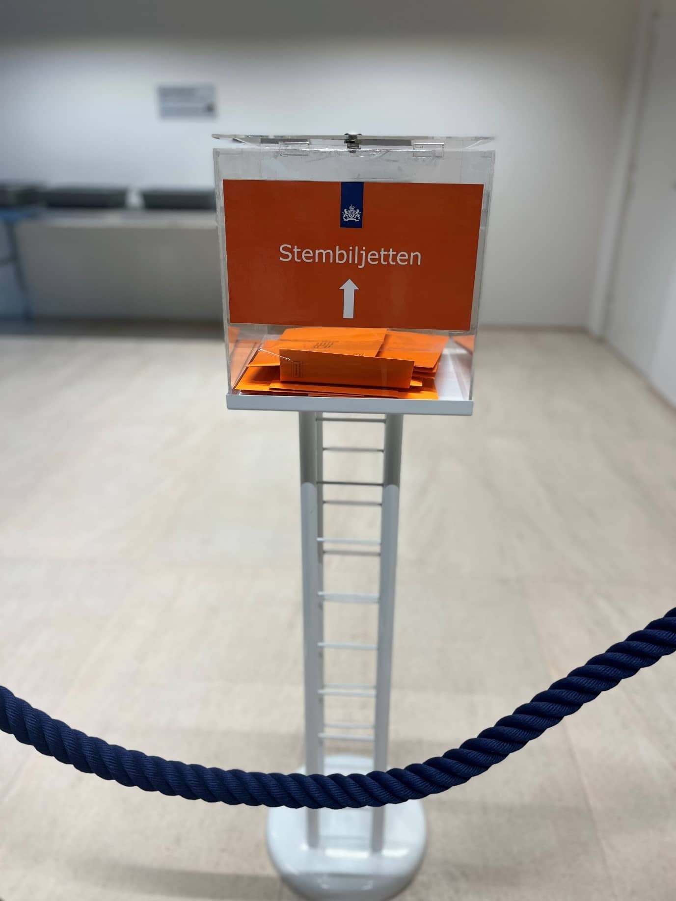 Stembus ambassade Brussel