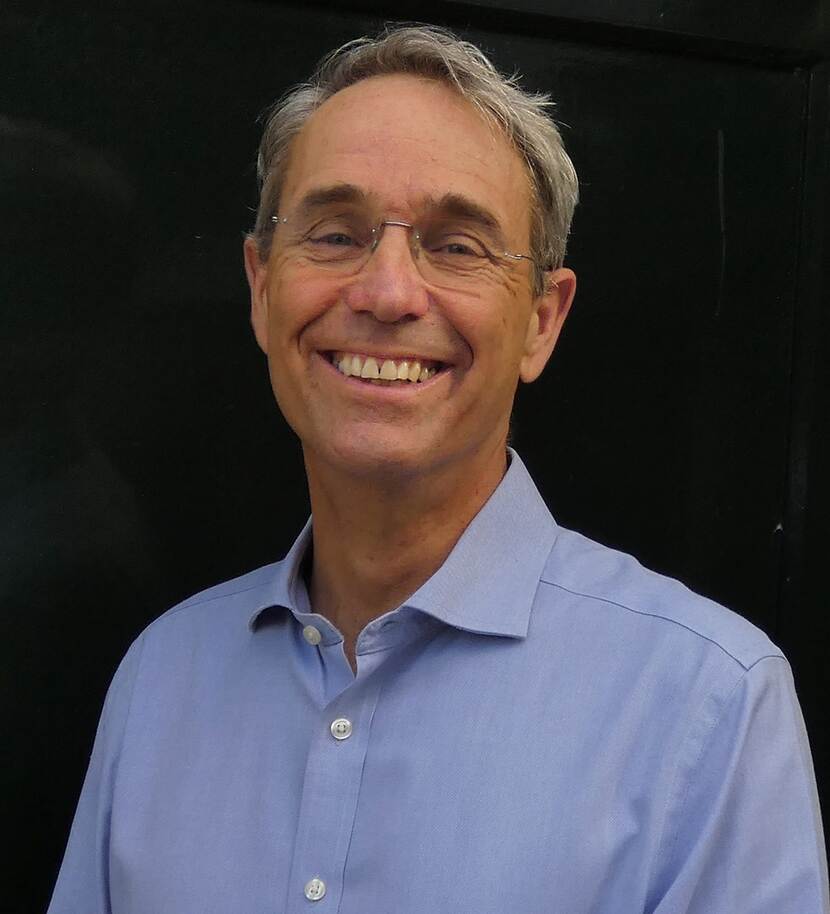 Foto van lid raad van bestuur EU-grondrechtenagentschap Sam Muller