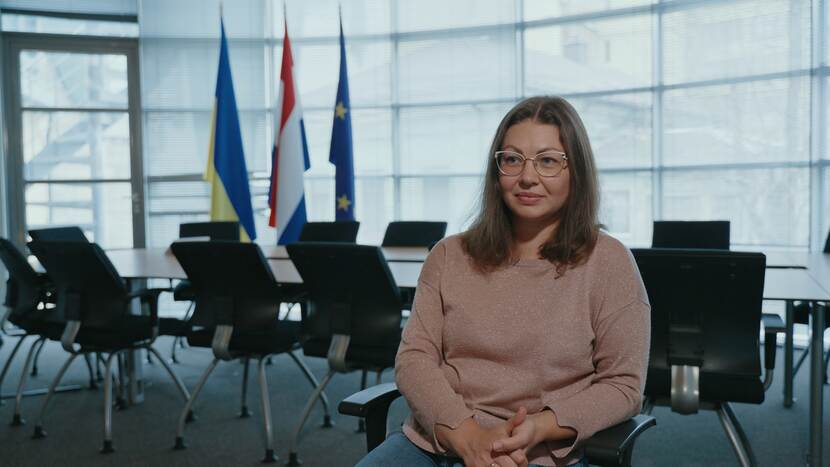 Natalya Bongers van de economische afdeling op de ambassade in Kyiv,